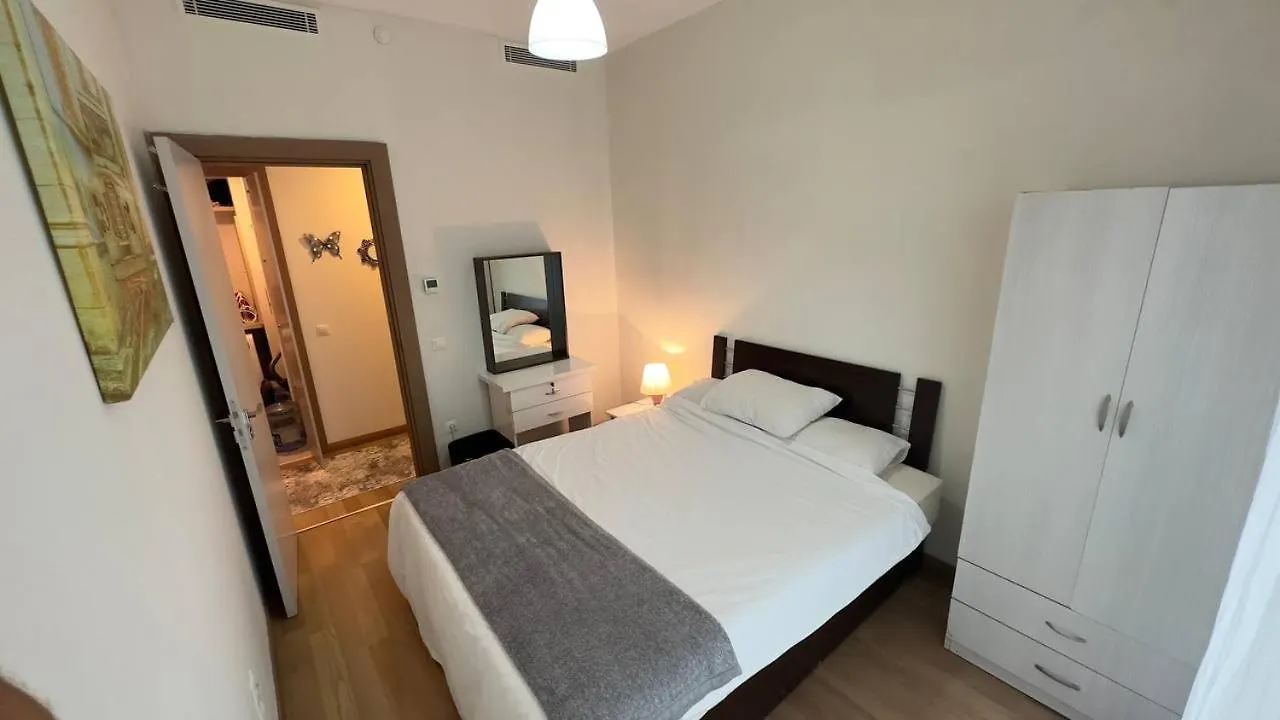 Maslak 1453 Residence Super Full Istanbul 0*,